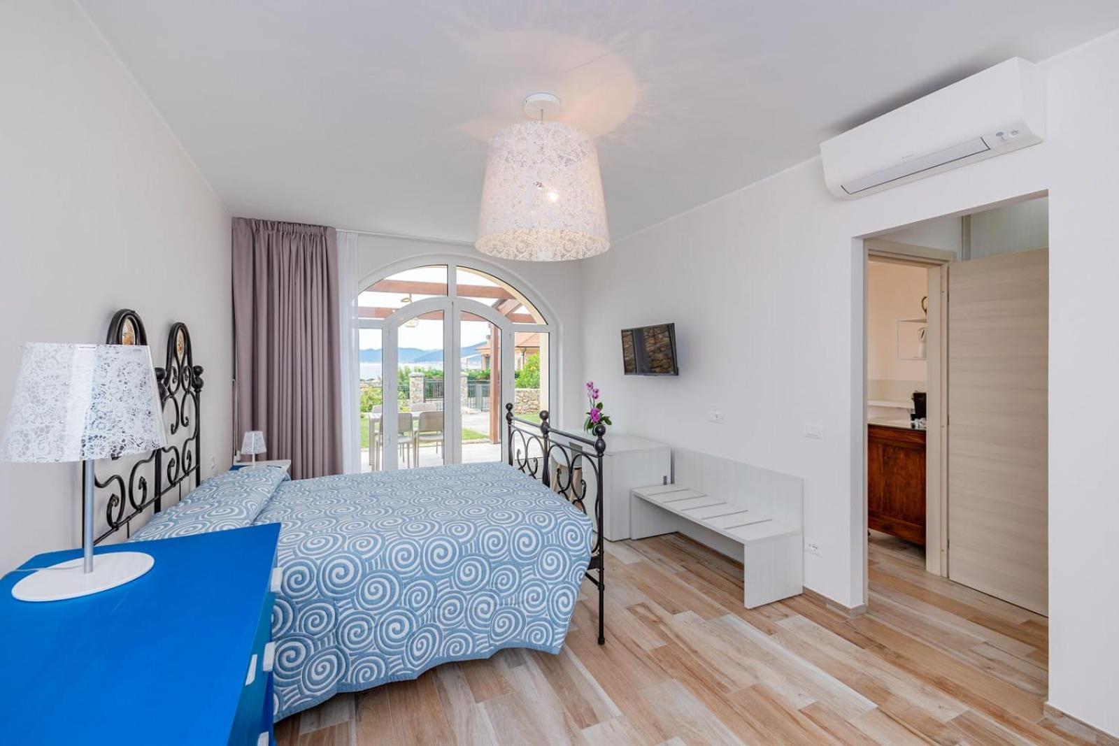 Mirto Blu Bed & Breakfast Борджо Вереци Стая снимка